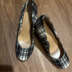 Kelly & Katie‎ Checkered Heels in Black and White